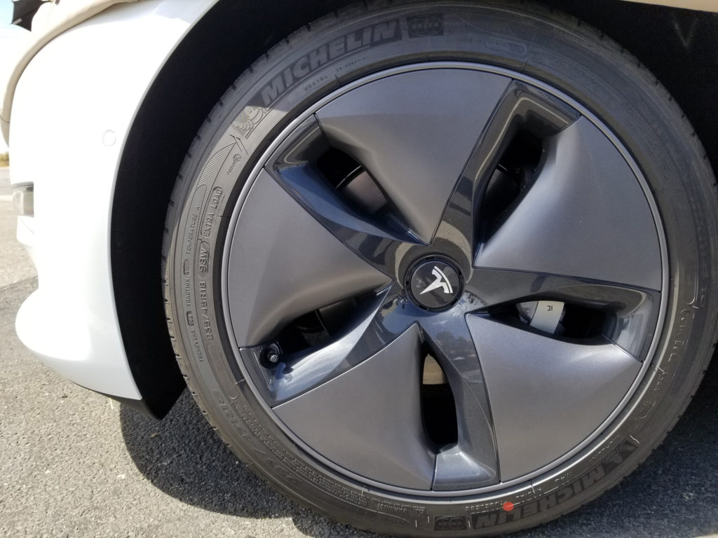 Tesla Model 3 18" Aero Wheel