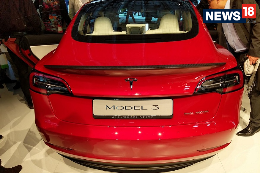 Tesla Model 3 at the 2018 Paris Motor Show - Rear View
