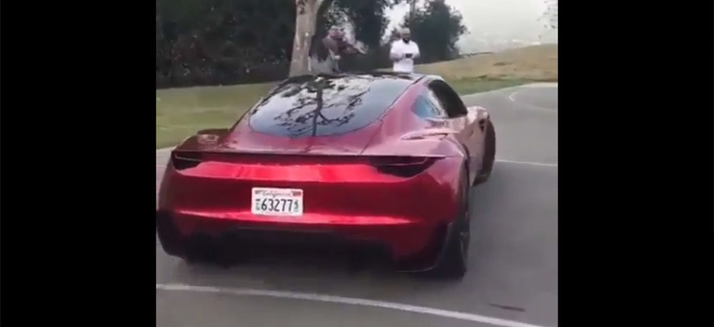 Watch and listen to the 2020 Tesla Roadster move