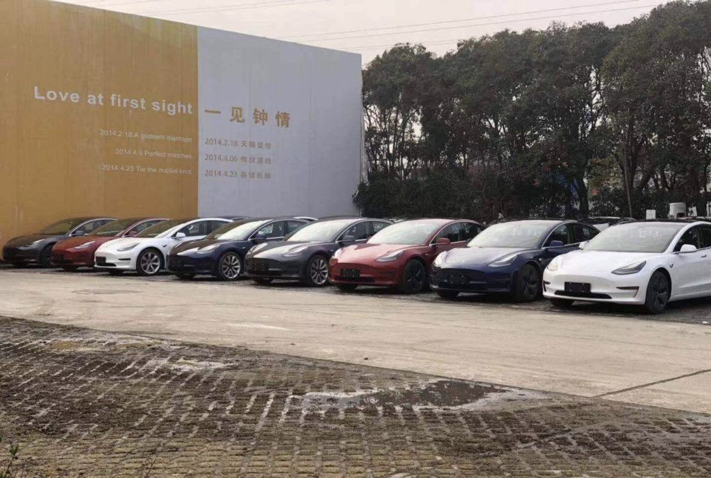 Tesla Model 3s ready for delivery at the Tesla Store Jinqiao, Shanghai.
