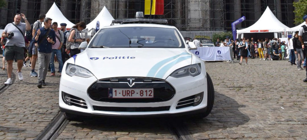 Belgian Federal Police's Tesla Model S on the National Day celebrations.