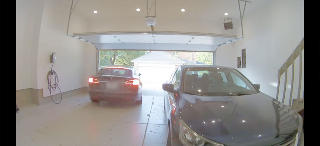 Owner damages Tesla Model S using Smart Summon in the garage.