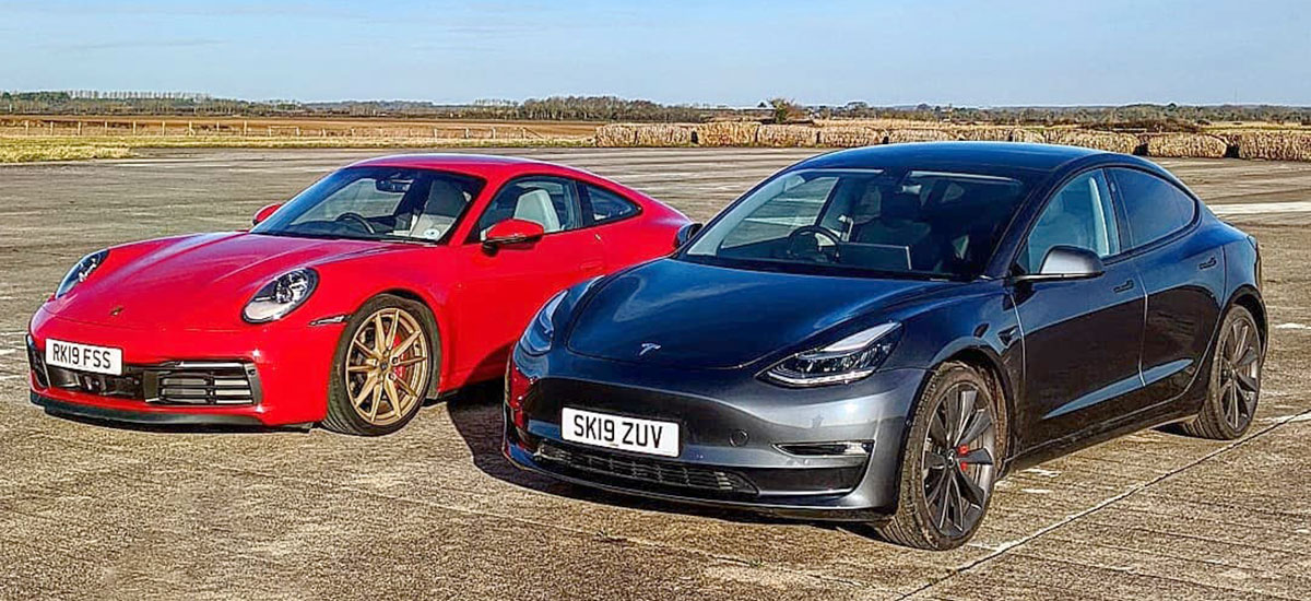 Tesla Model 3 Performance vs. Porsche 911 Carrera S drag race.